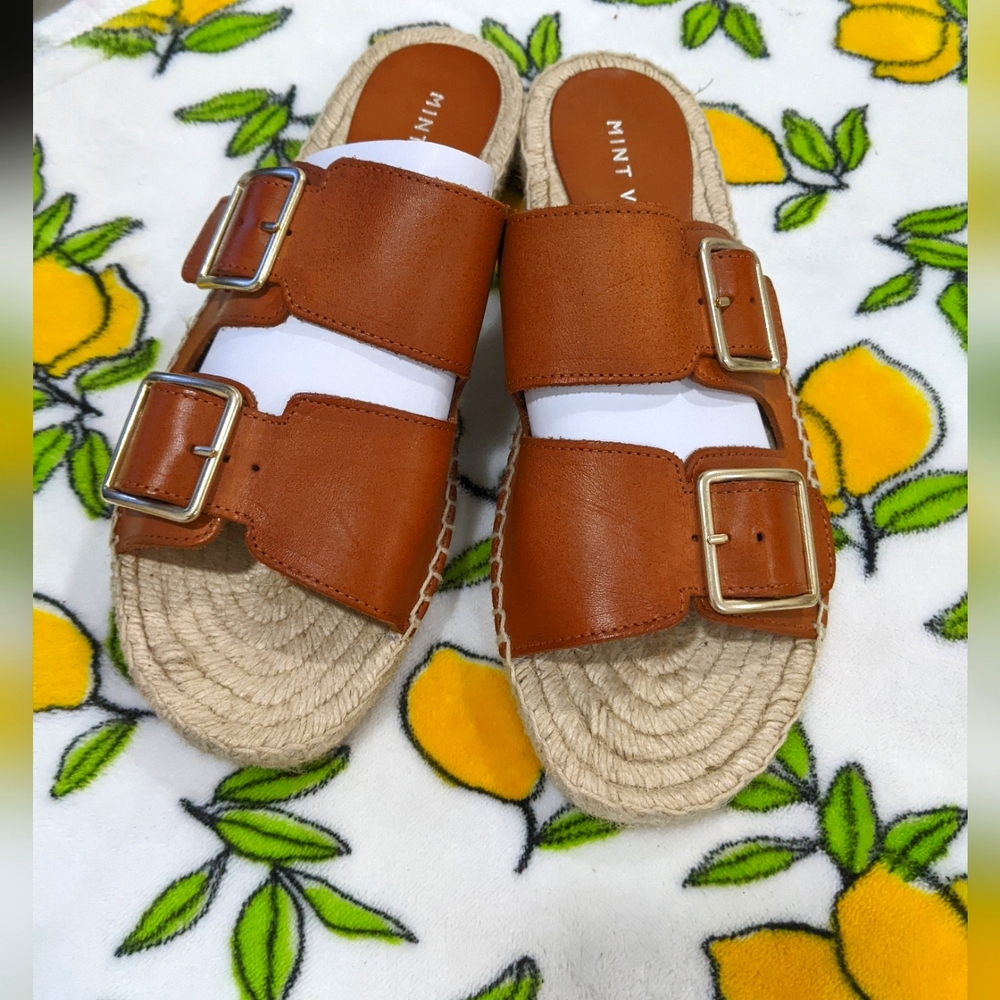 NWOT!🔥MINT VELVET 🔥 Espadrilles